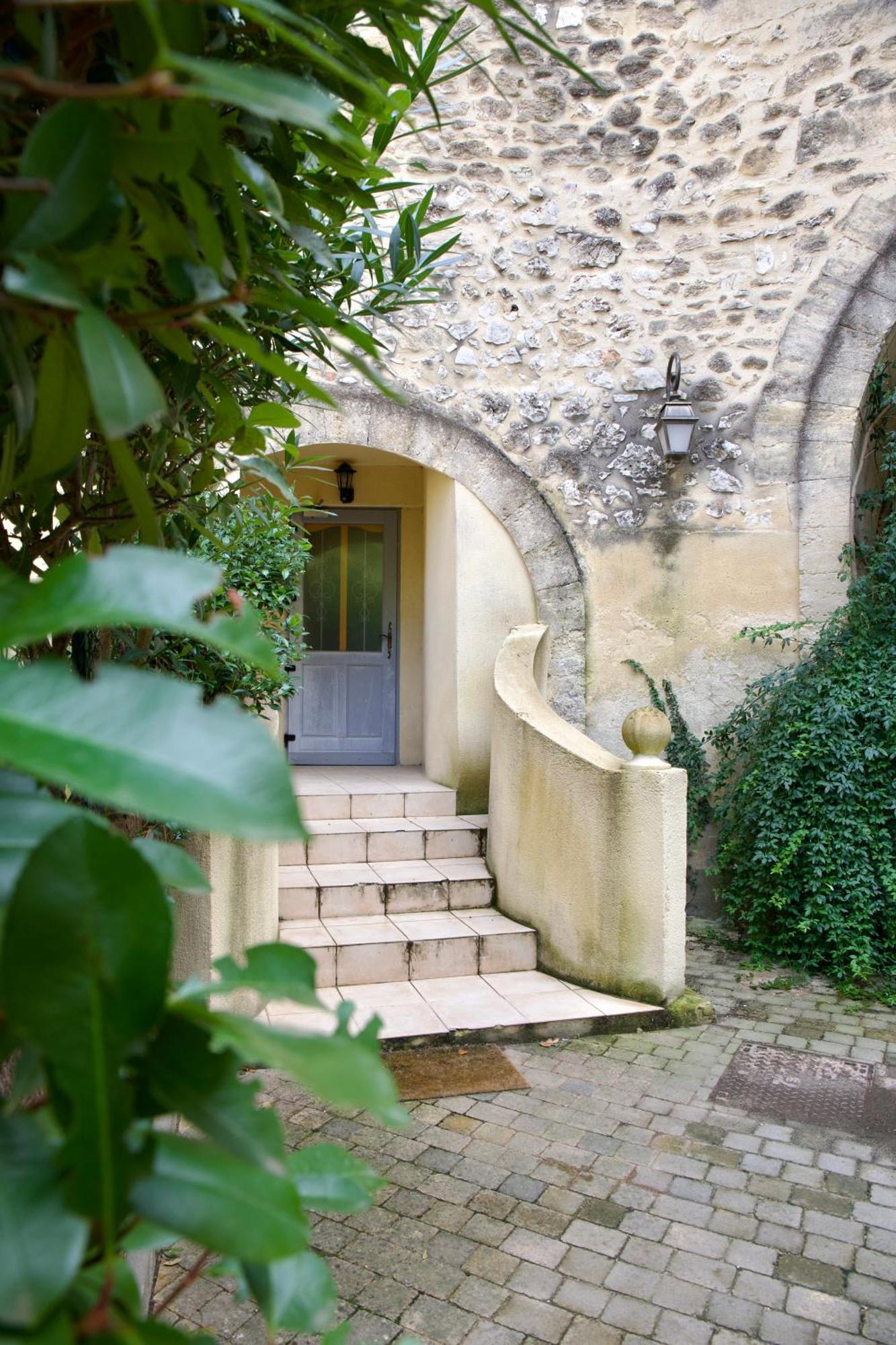 La Jungle D'Uzes Apartment Exterior photo